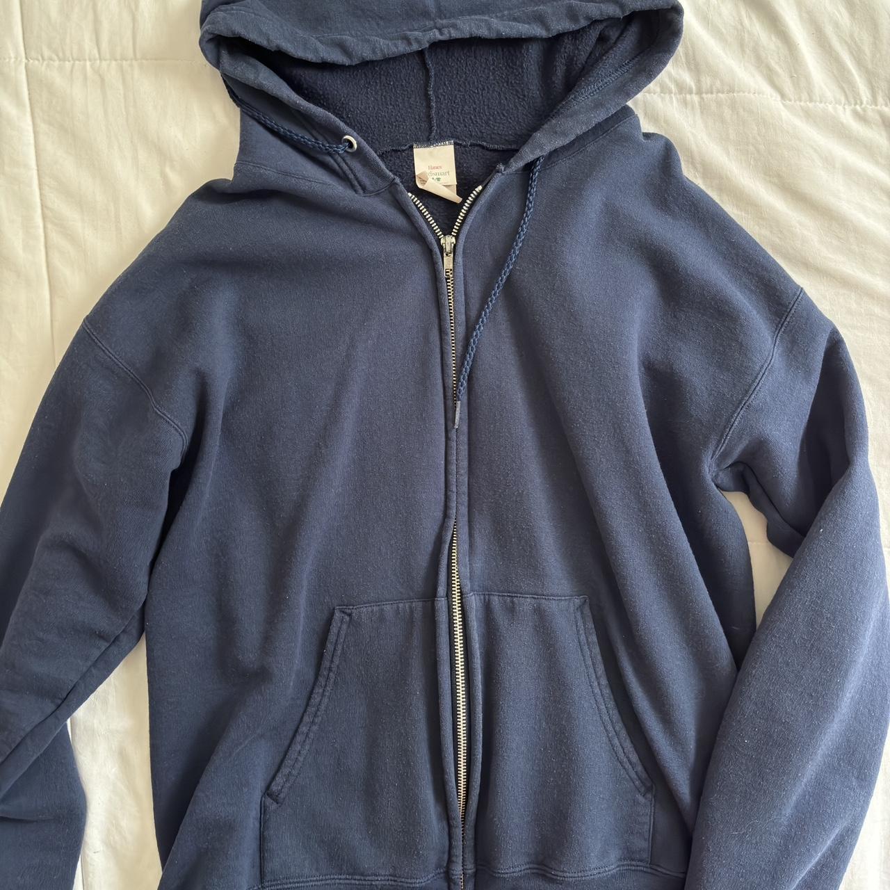 dark blue zip up hoodie 🌷 bit faded - Depop