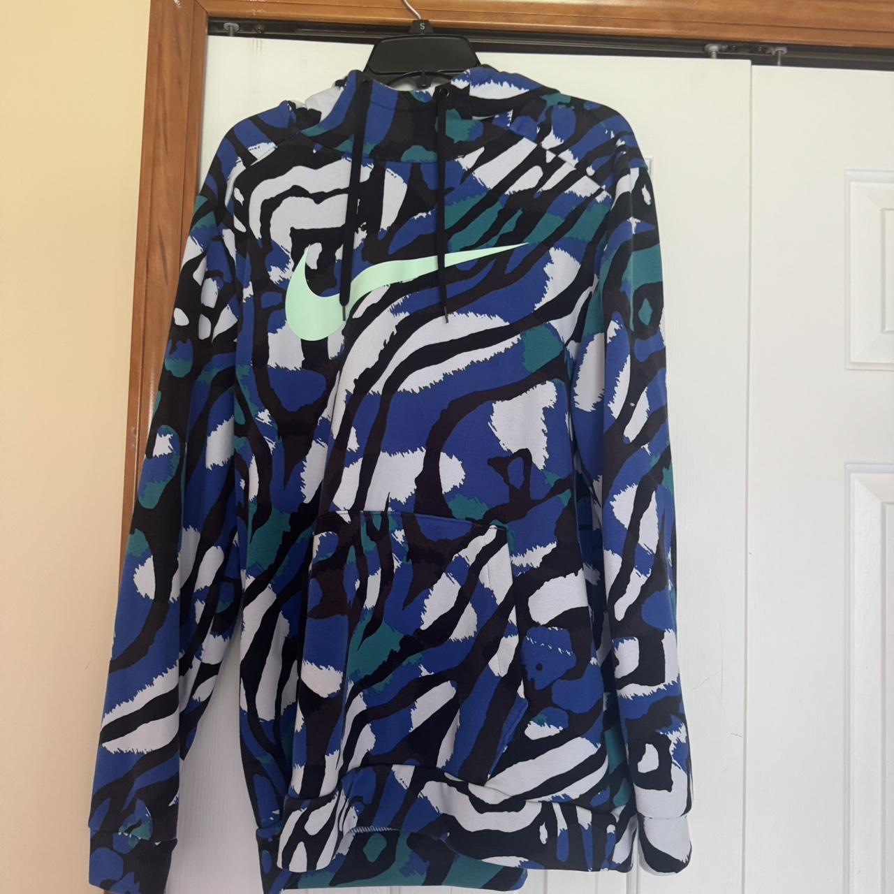 item listed by mnikajui