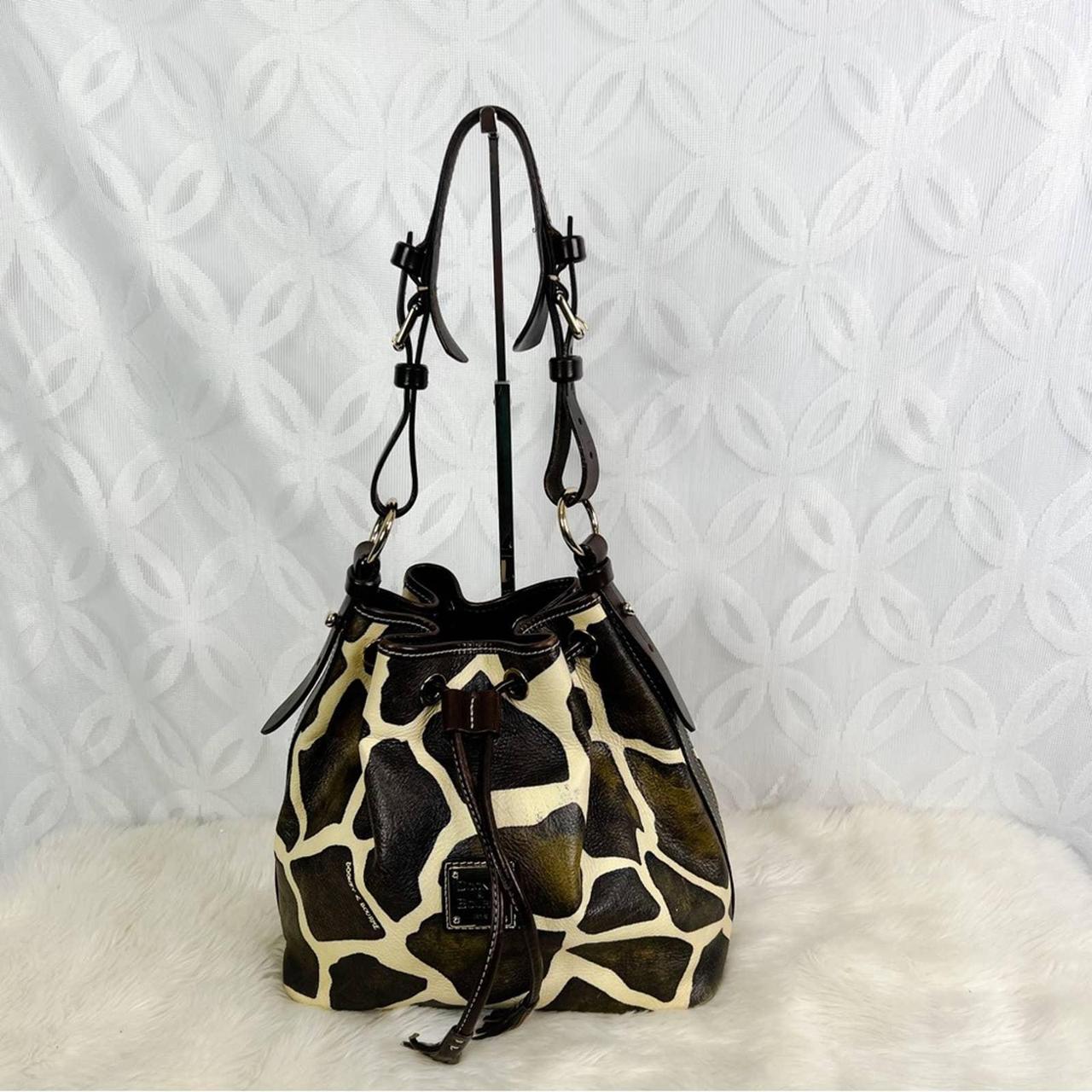 Dooney & bourke online giraffe handbag