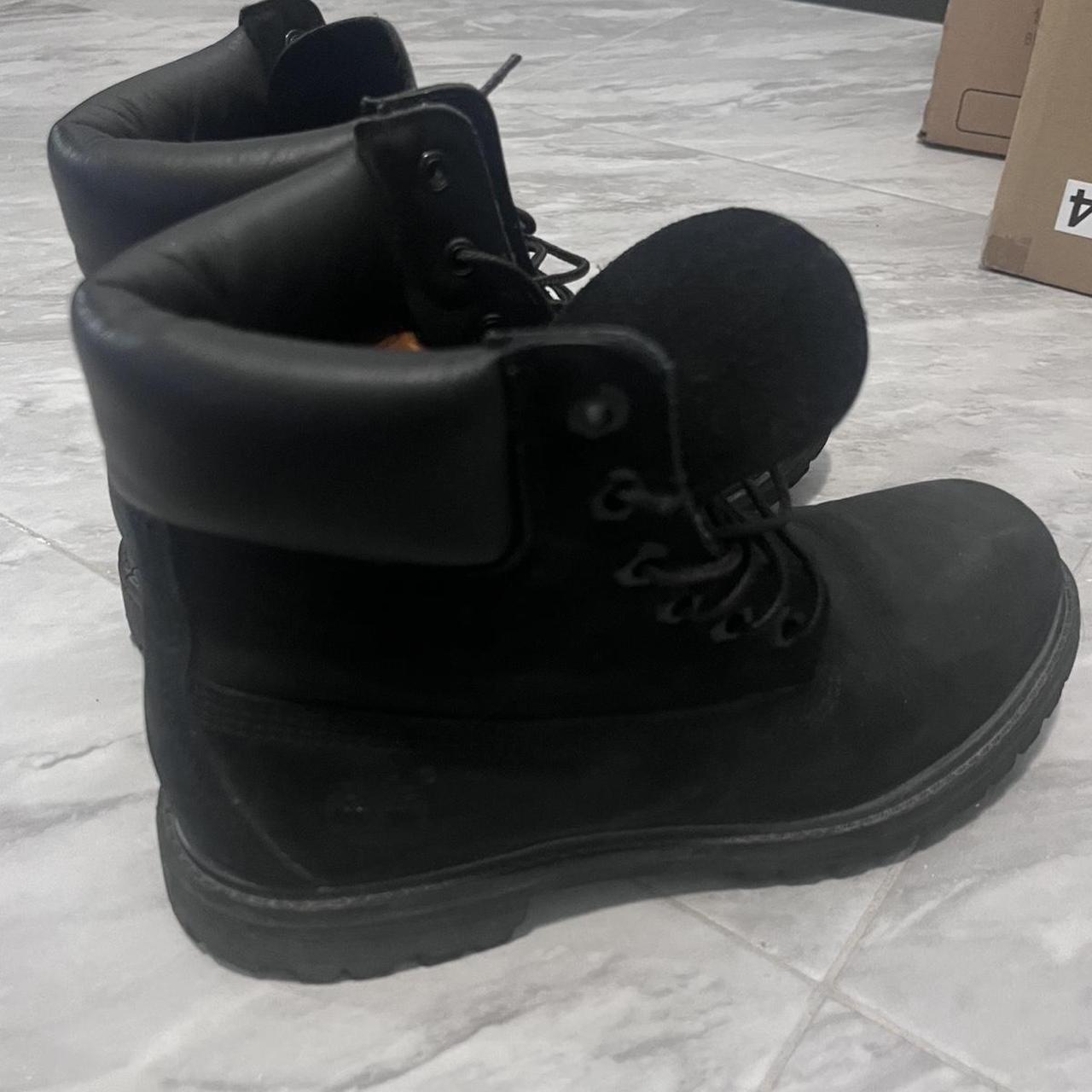 item listed by 012677shi