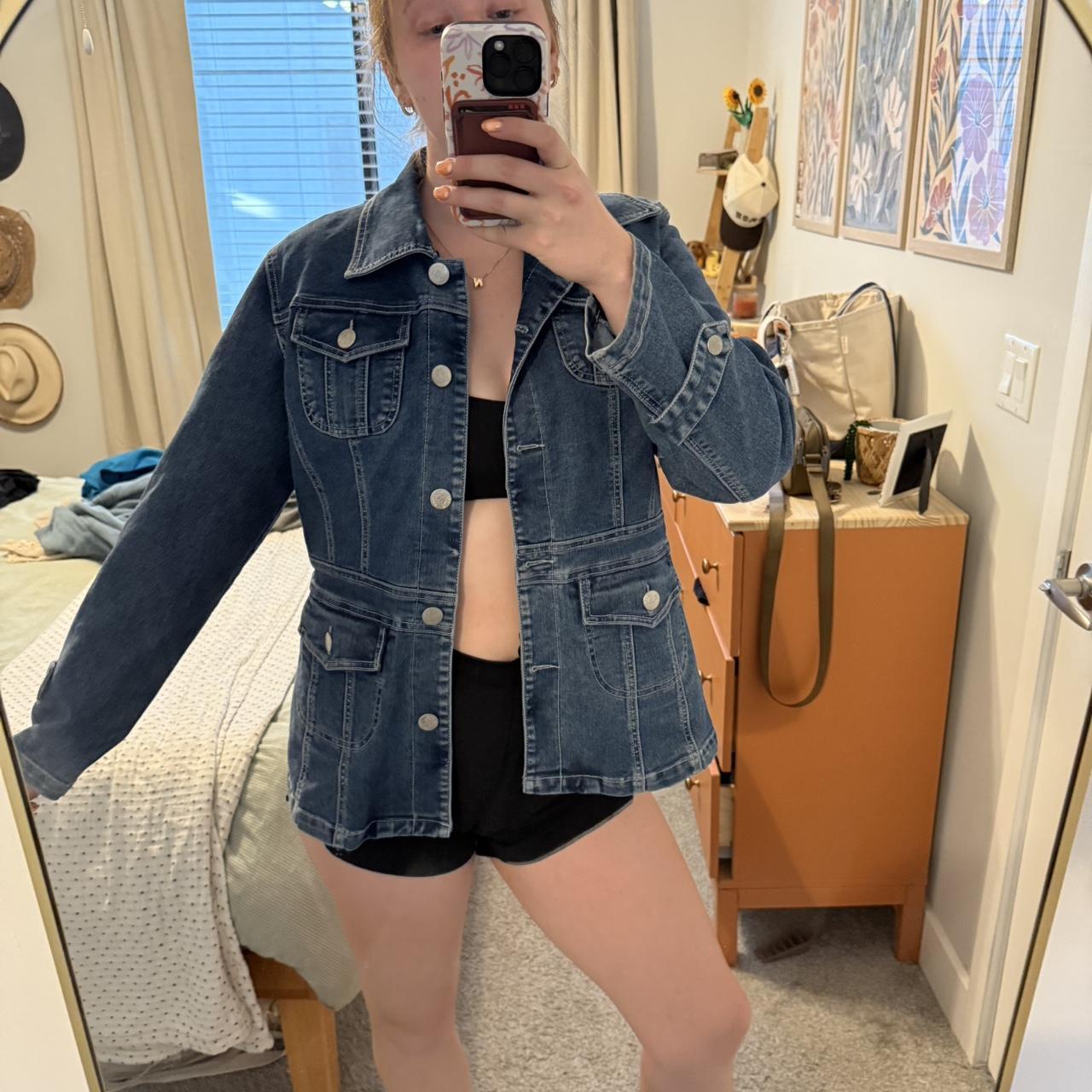 item listed by emmaa_hanson