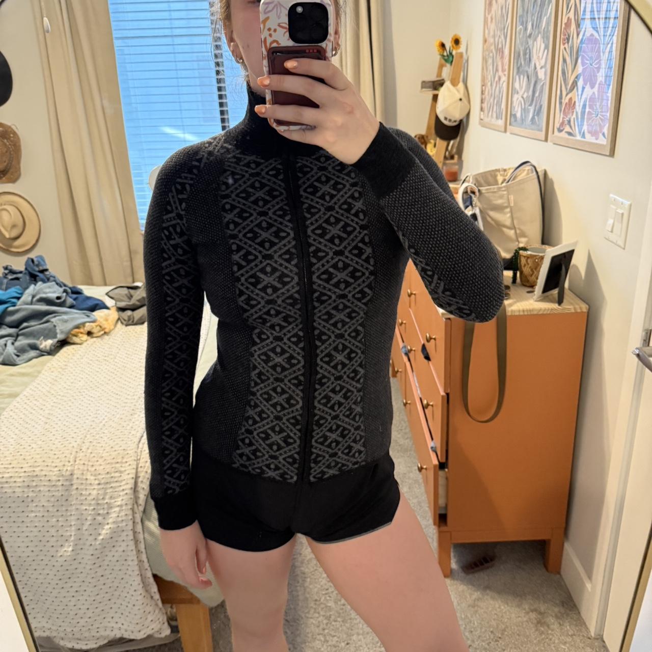 item listed by emmaa_hanson