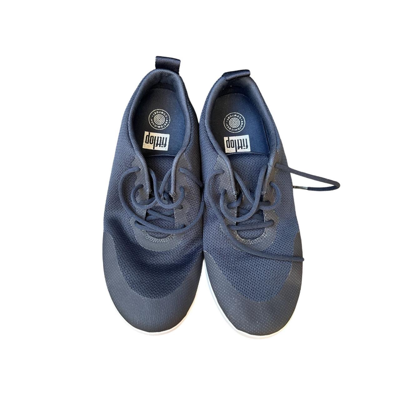 Womens navy blue athletic shoes hotsell