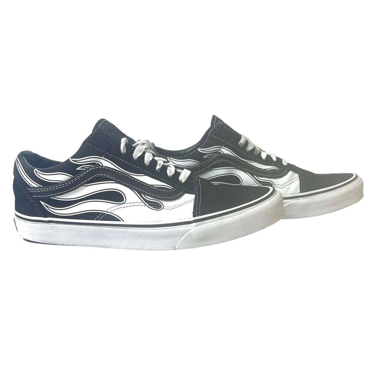 Vans style 36 decon on sale flame