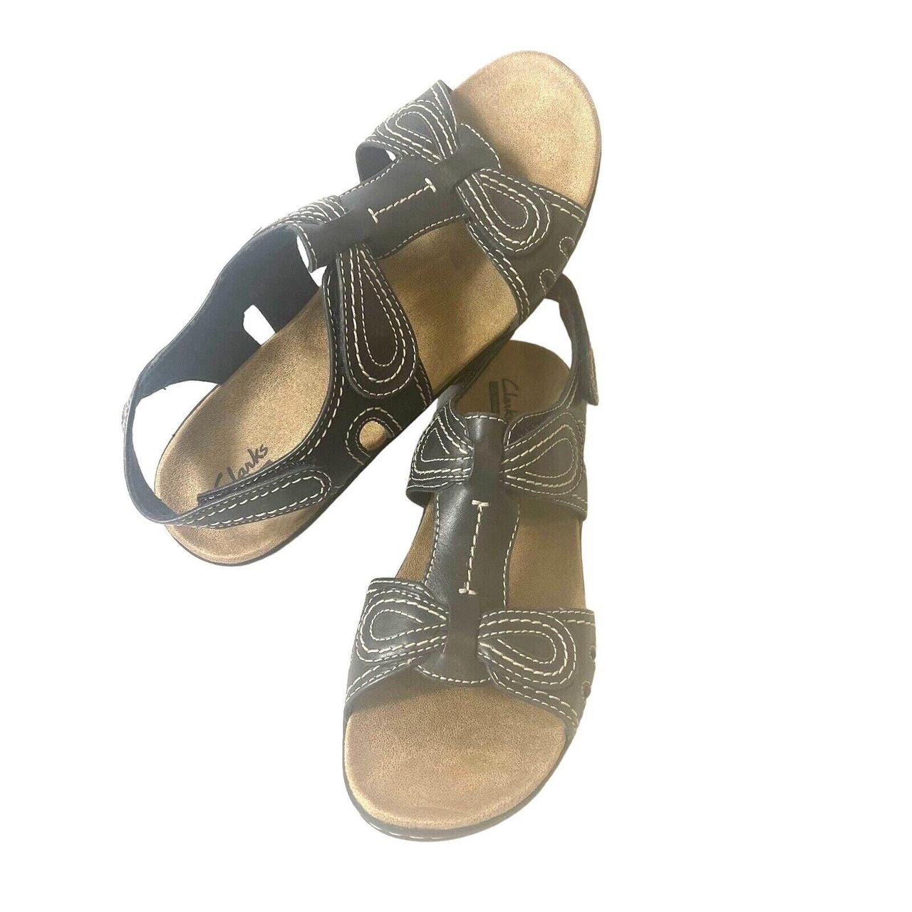 Clarks navy blue wedge sandals best sale