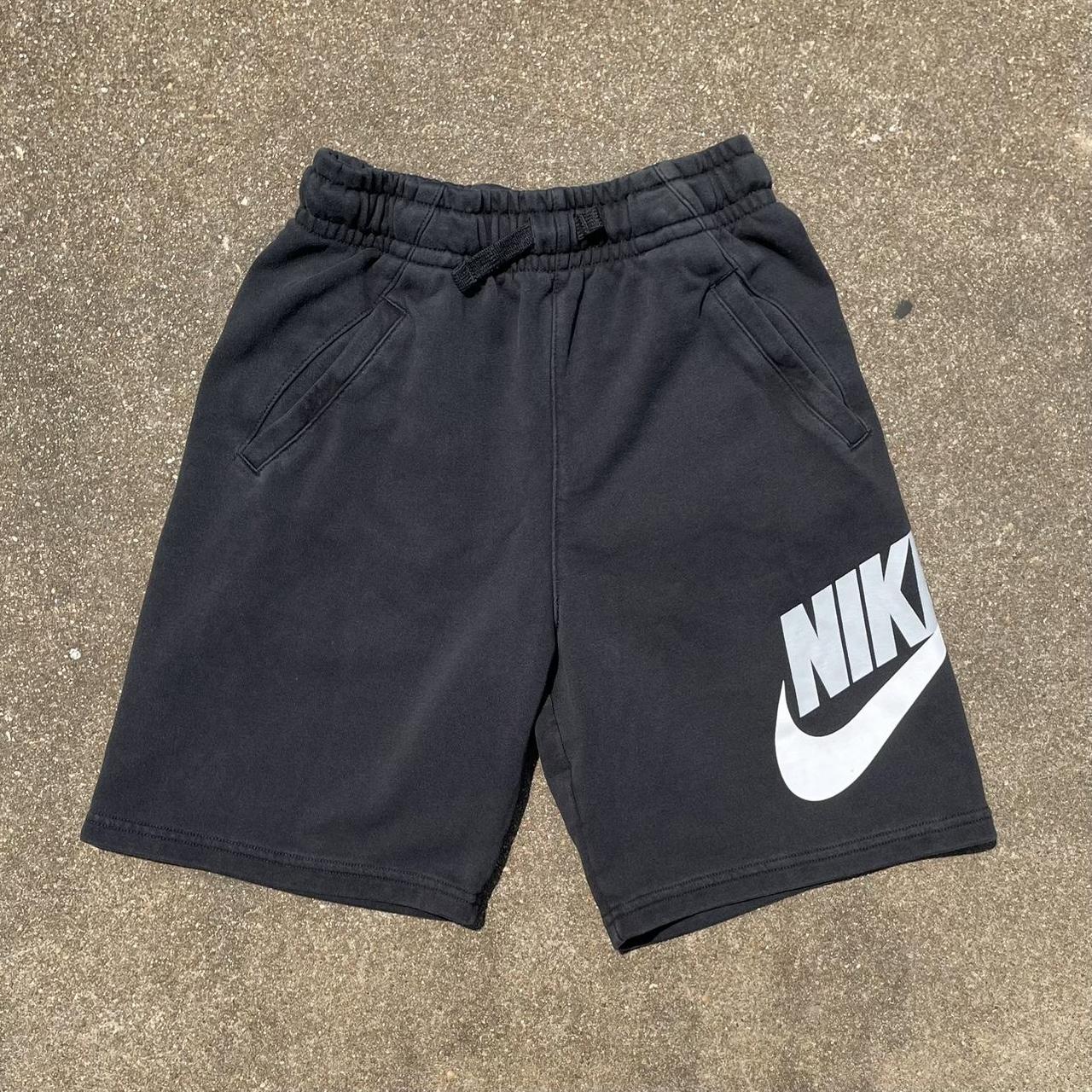 Nike sb sweat shorts best sale