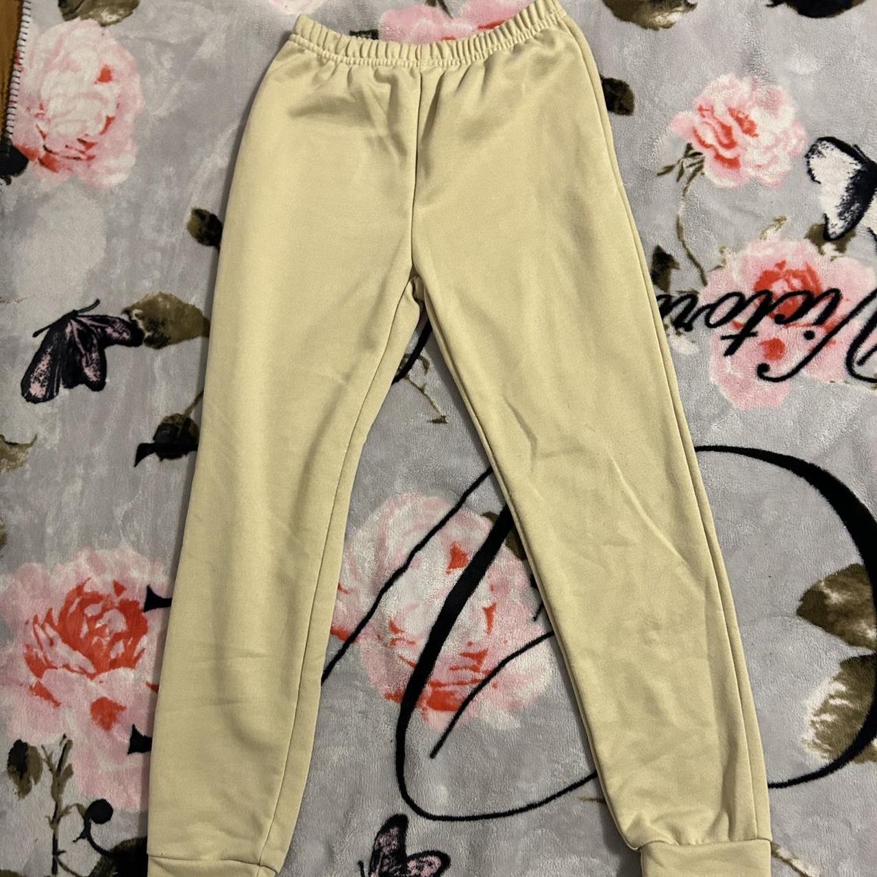 item listed by saraakish