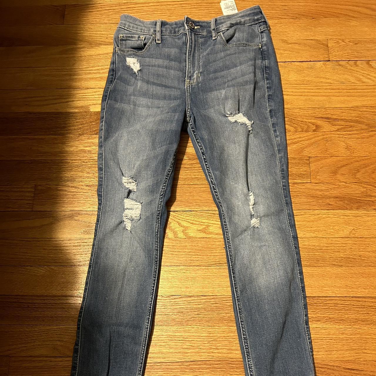 Hollister jeans for juniors deals