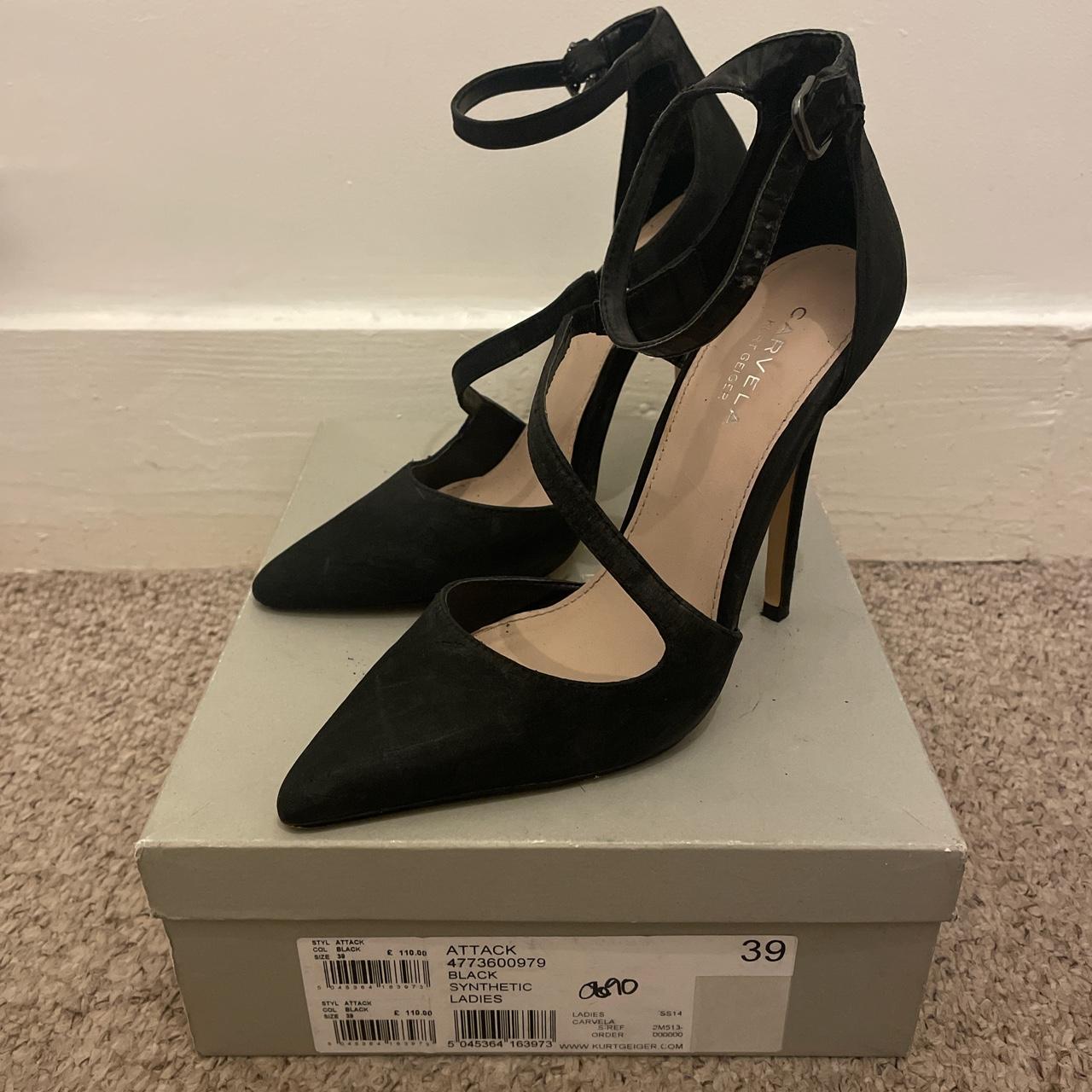 Carvela Women's Black Courts | Depop