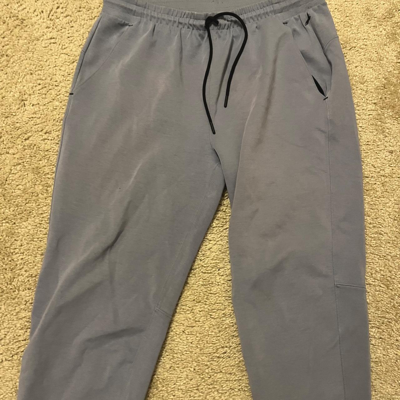 item listed by streetwearlucas