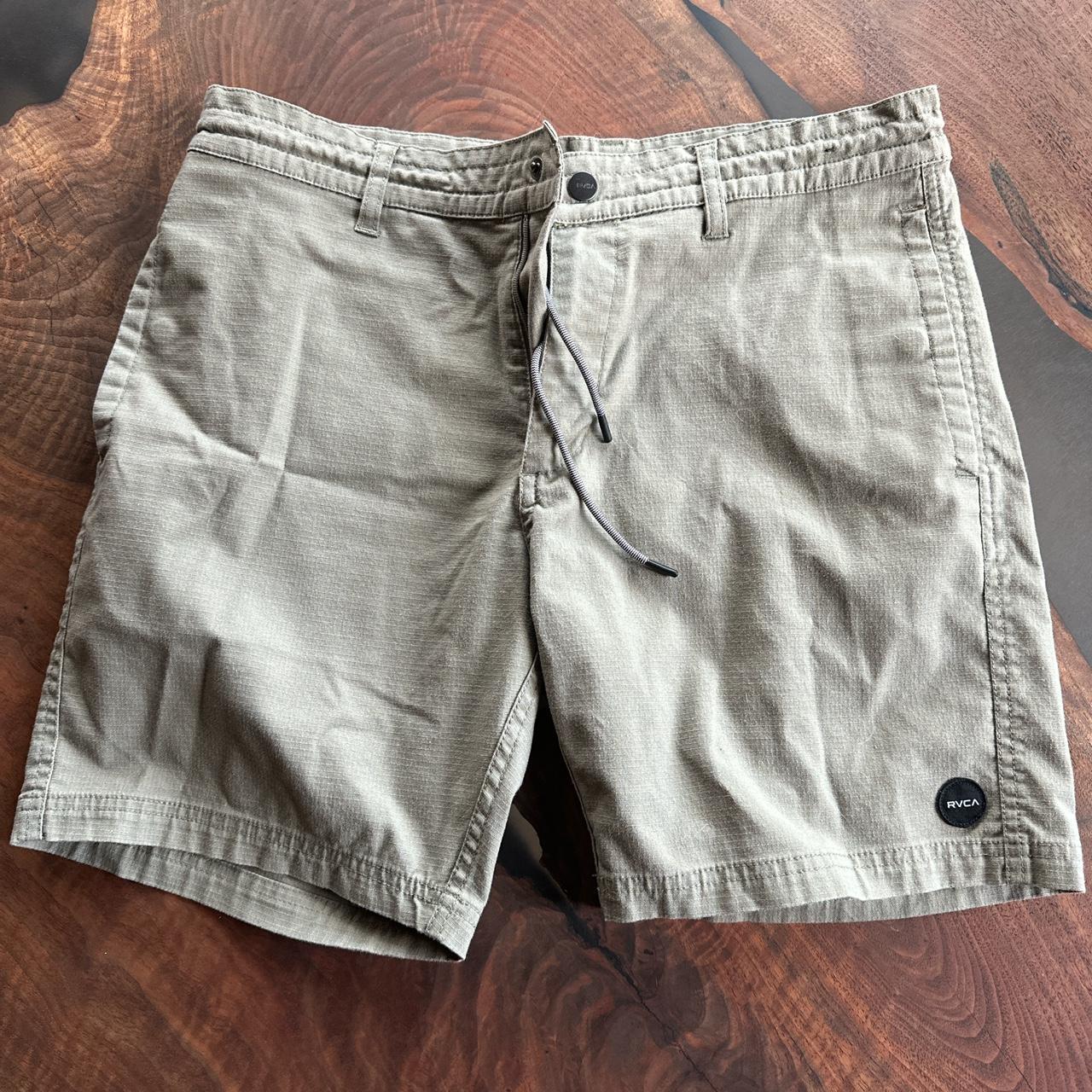 RVCA Men's Shorts Khaki/Tan 31