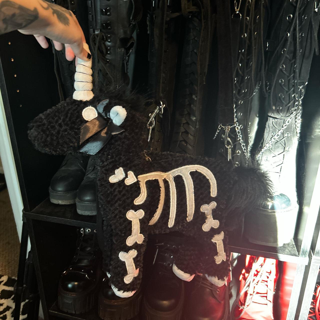 item listed by horrorhailey