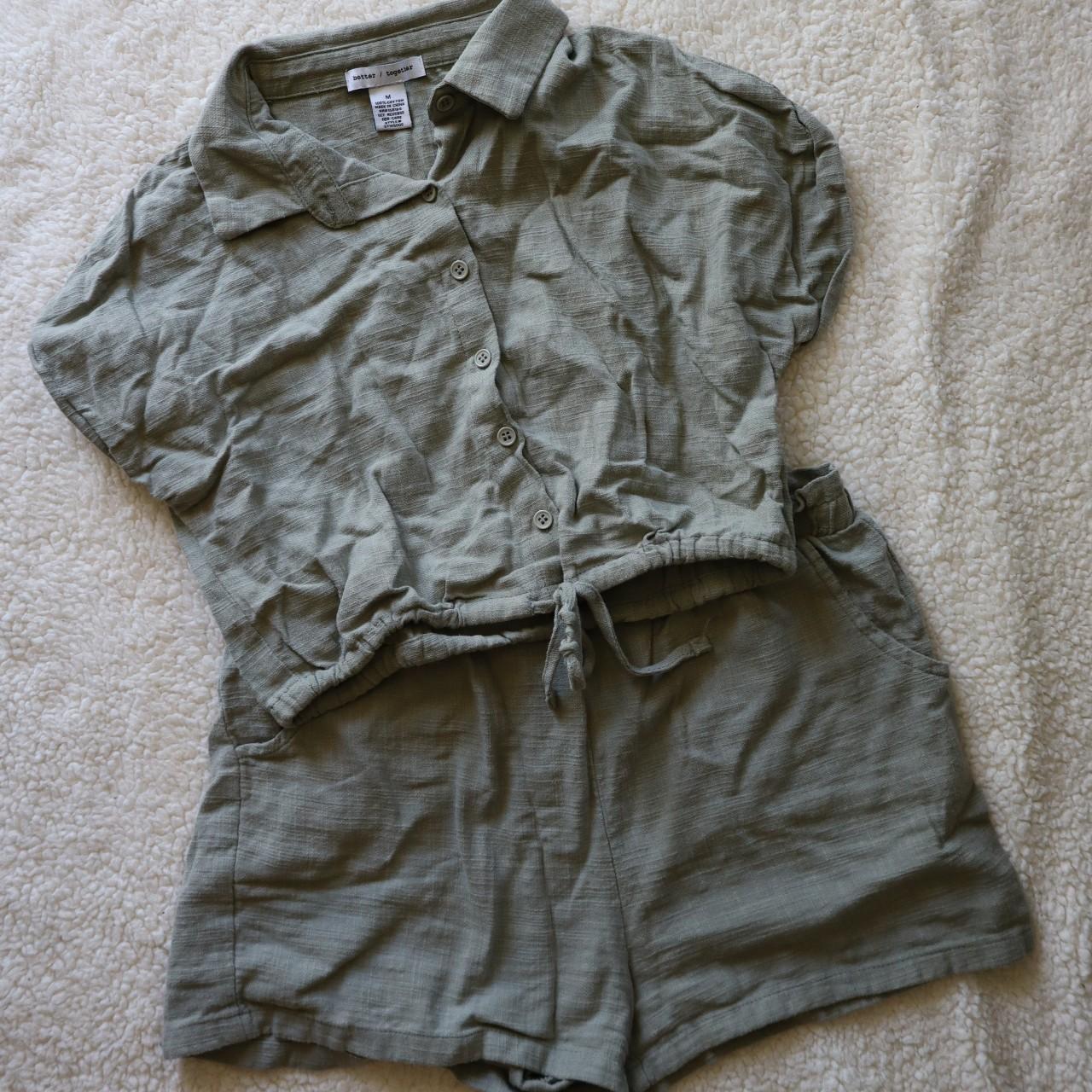 Green two piece summer set short sleeve top and depop