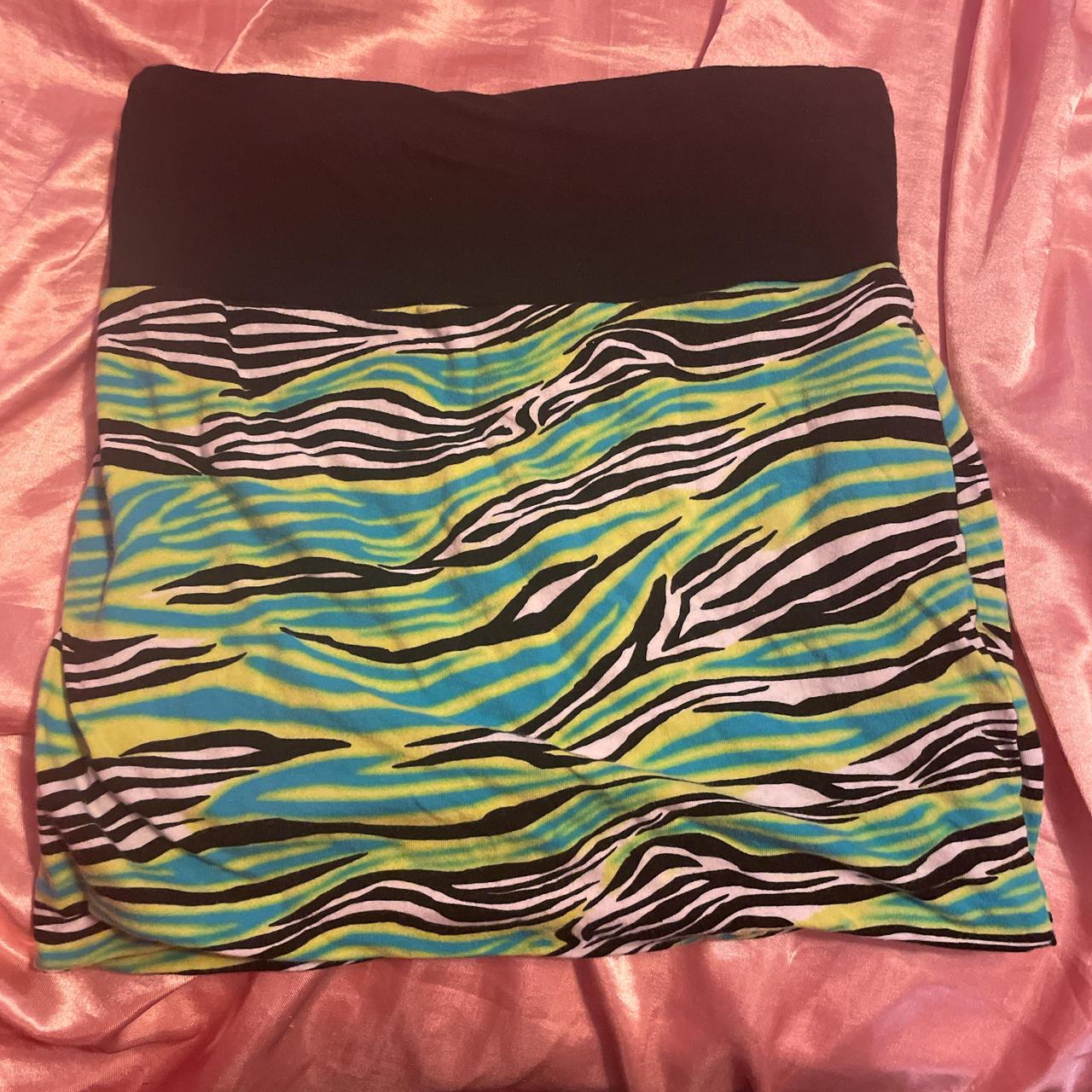 Green and black zebra print skirt hotsell