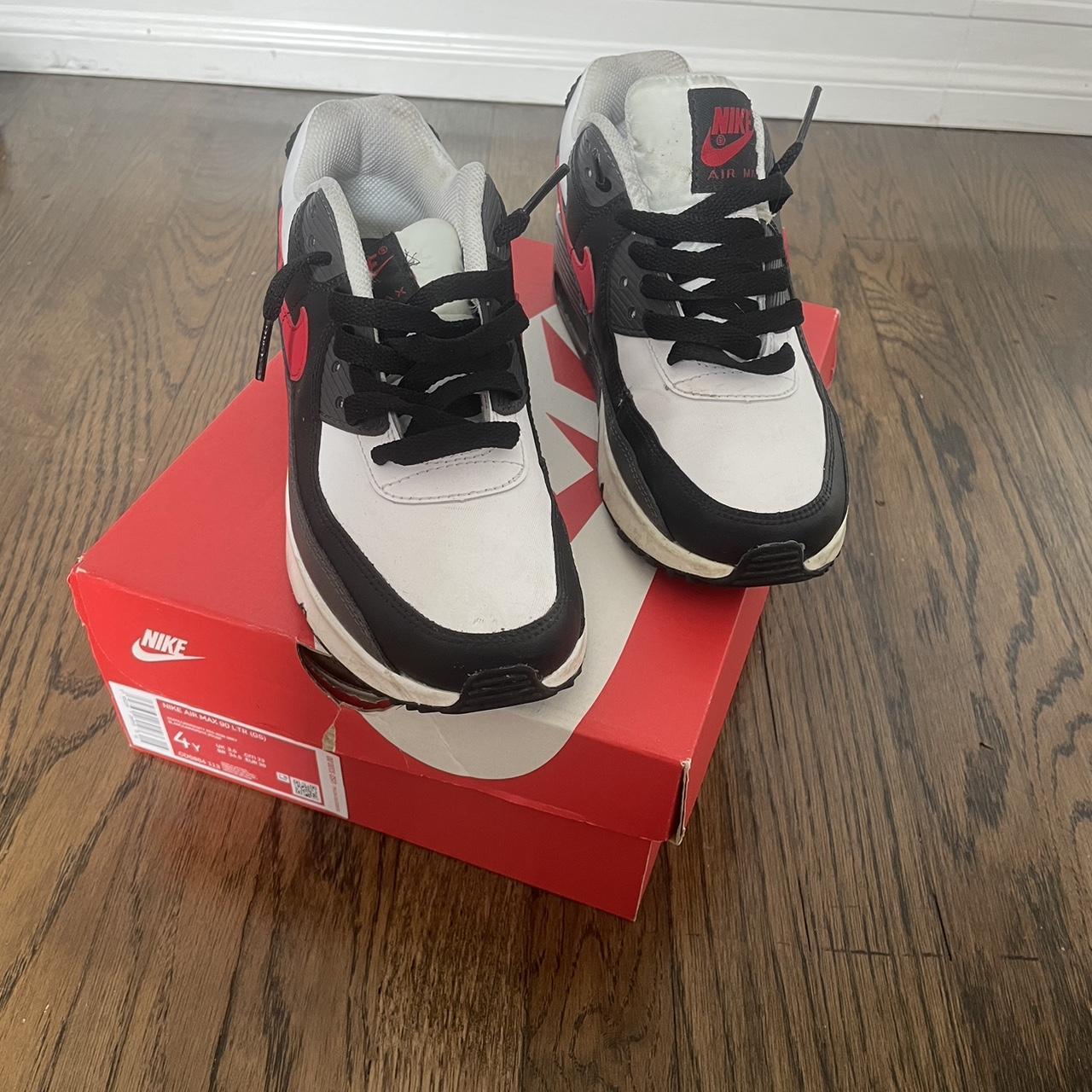 ladies red nike air max trainers