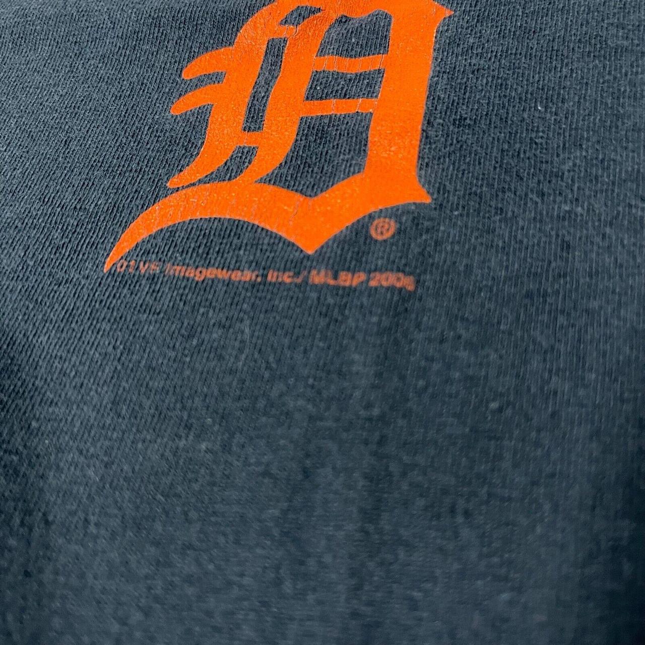 Detroit Tiger Long Sleeve Shirt barely worn  - Depop