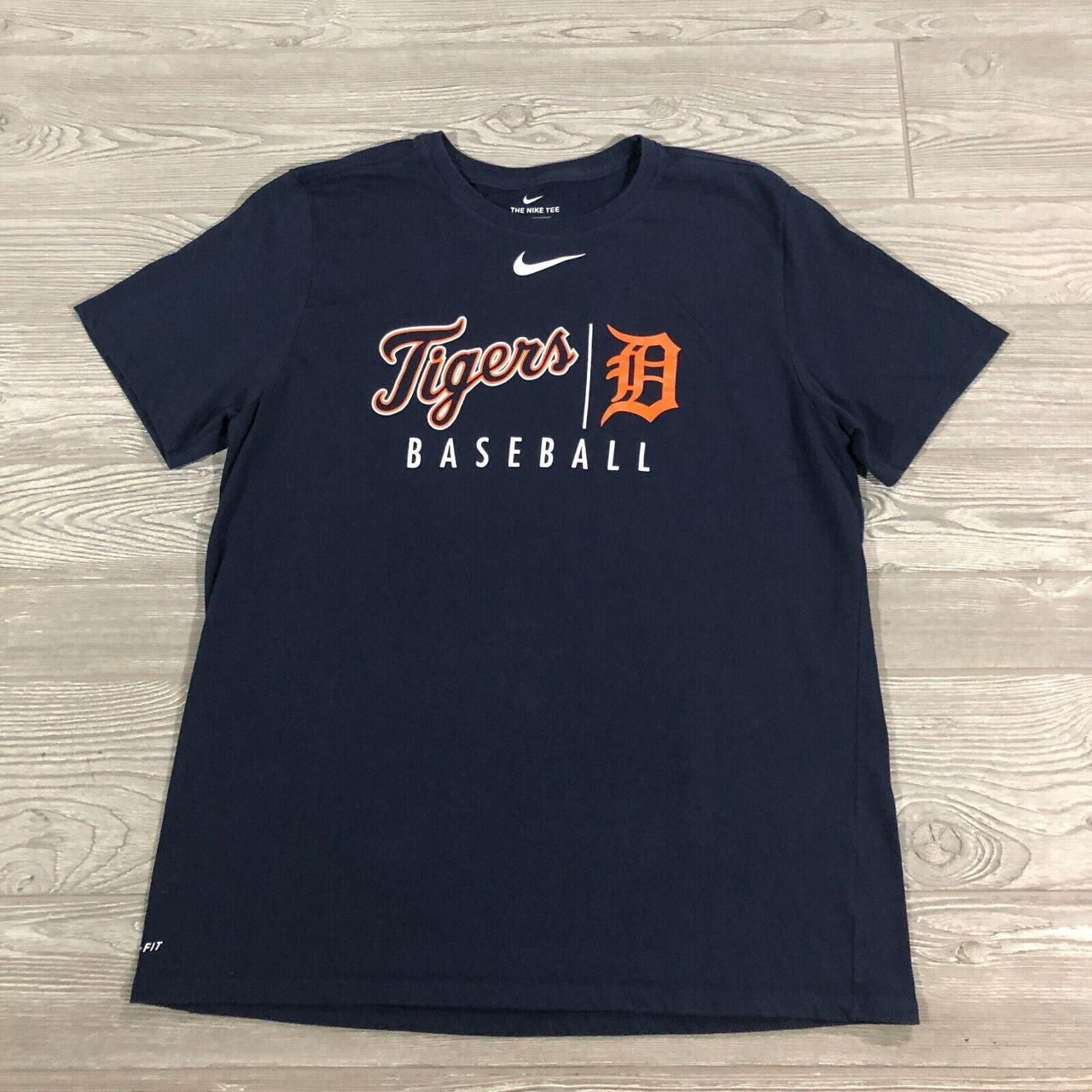 Mens Nike Large Black Dri-Fit Detroit Tigers - Depop