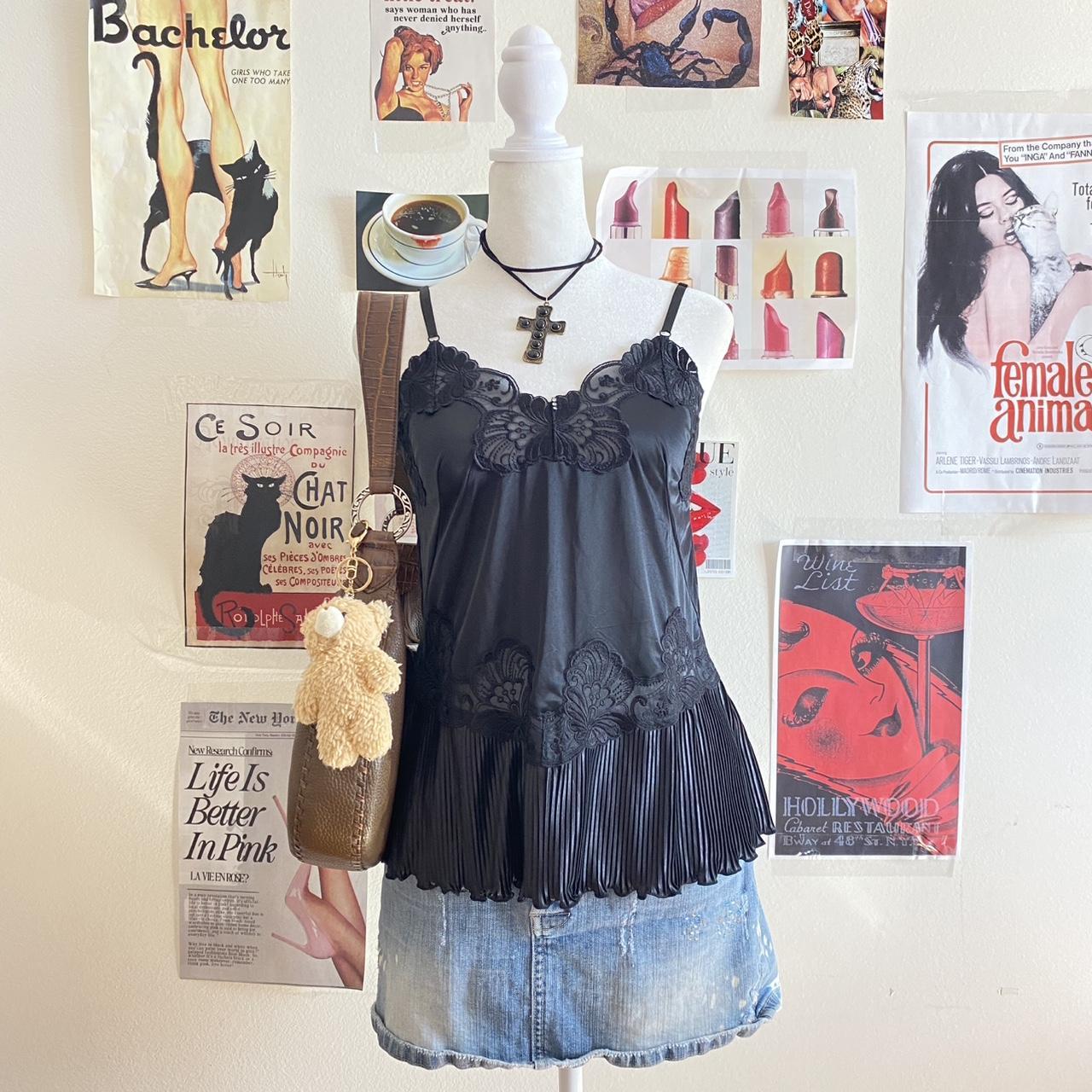 item listed by la_femmecouture
