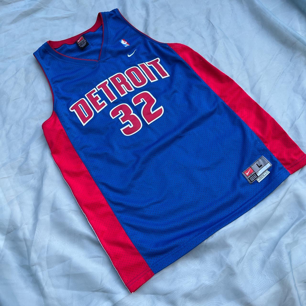 Vintage 2000s Nike Pistons Jersey Hamilton Size... Depop