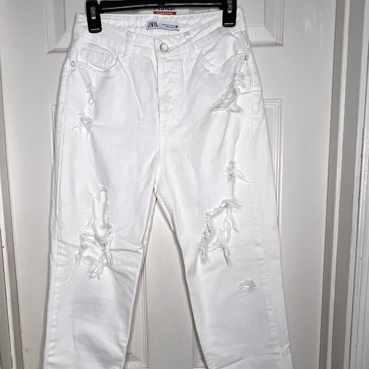 ZARA : White jeans Size : 4 but I think run small... - Depop