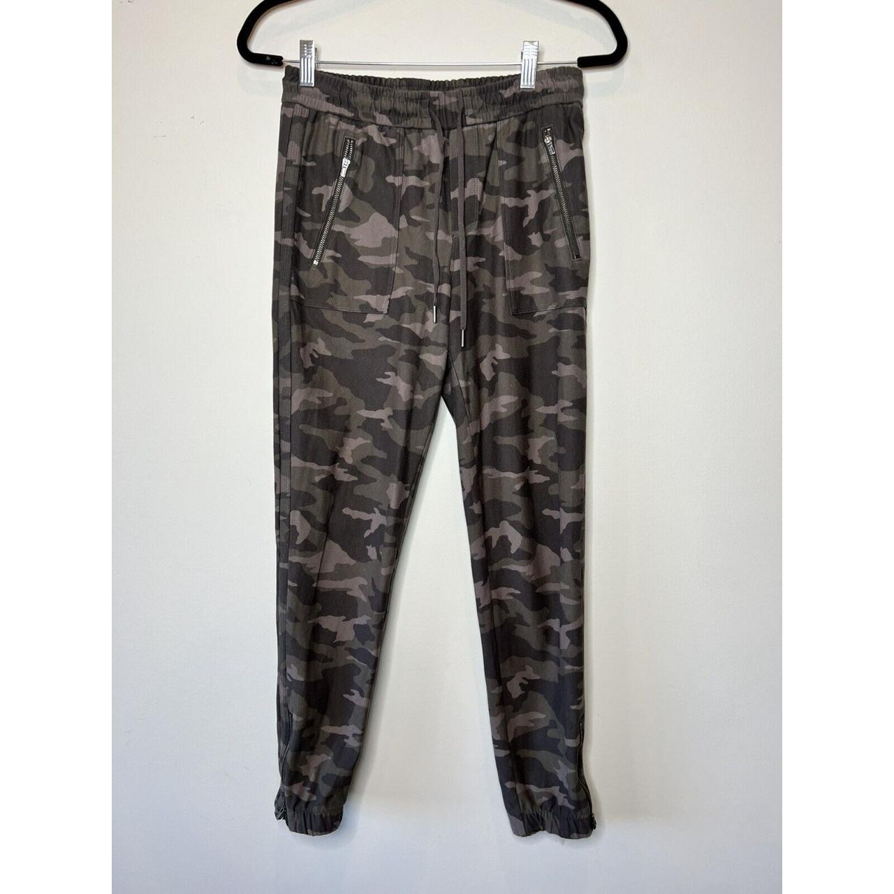 Athleta Farallon Jogger Pants Olive Camo Print Size - Depop