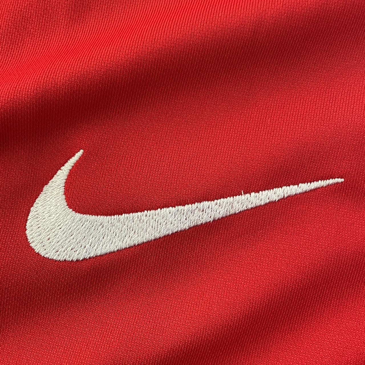 Nike Men's T-shirt | Depop