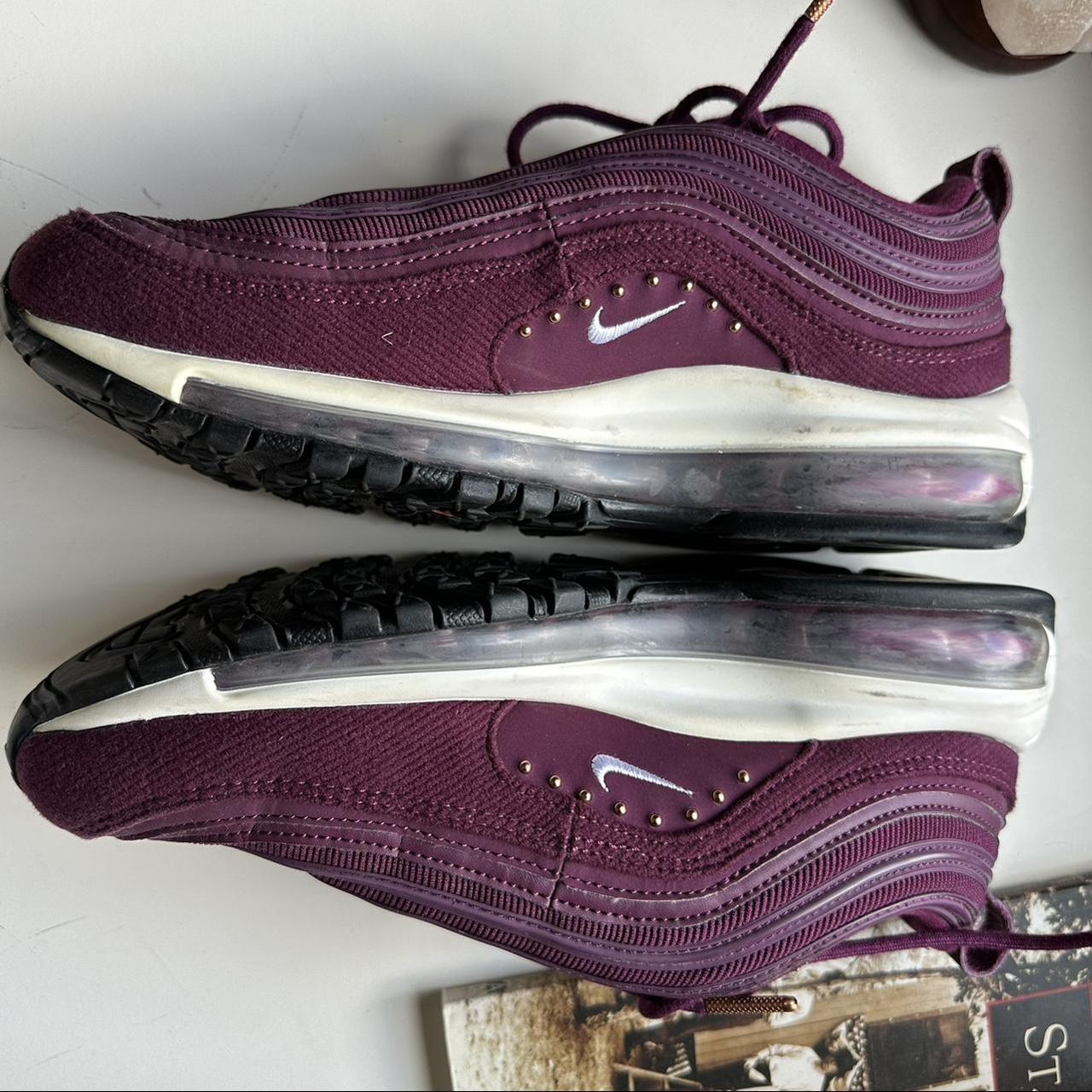 Nike trainers clearance womens burgundy