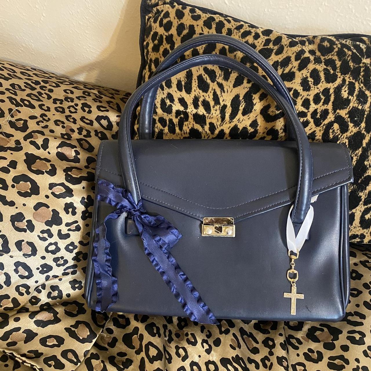item listed by pswithlovee
