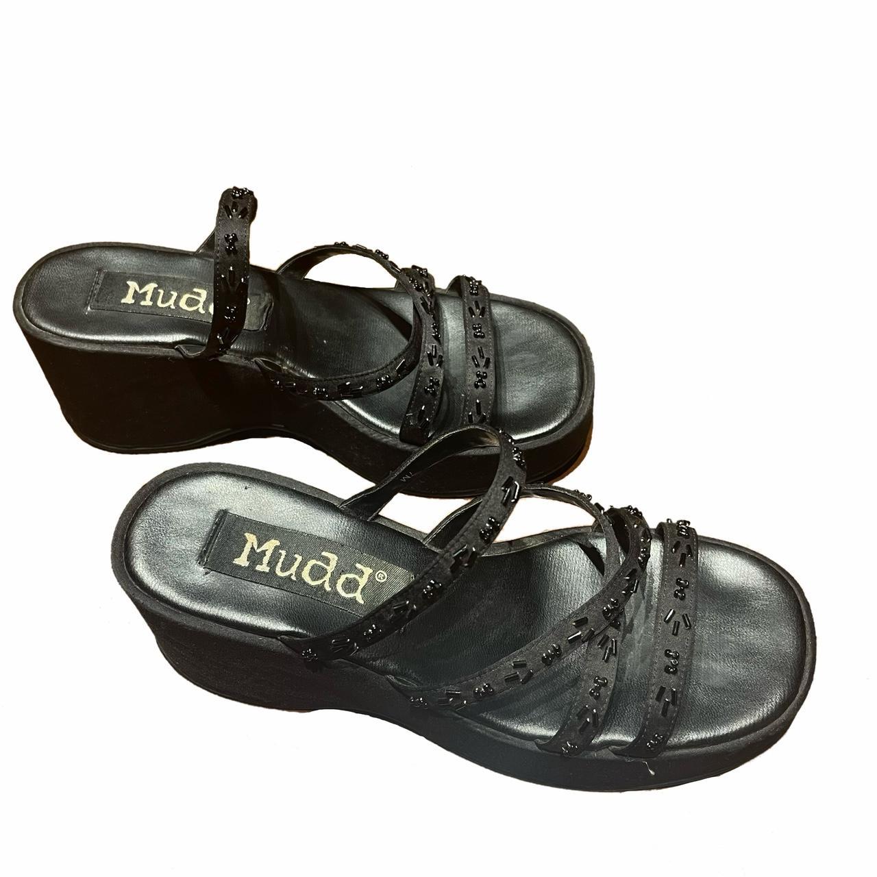 mudd high heel sandals