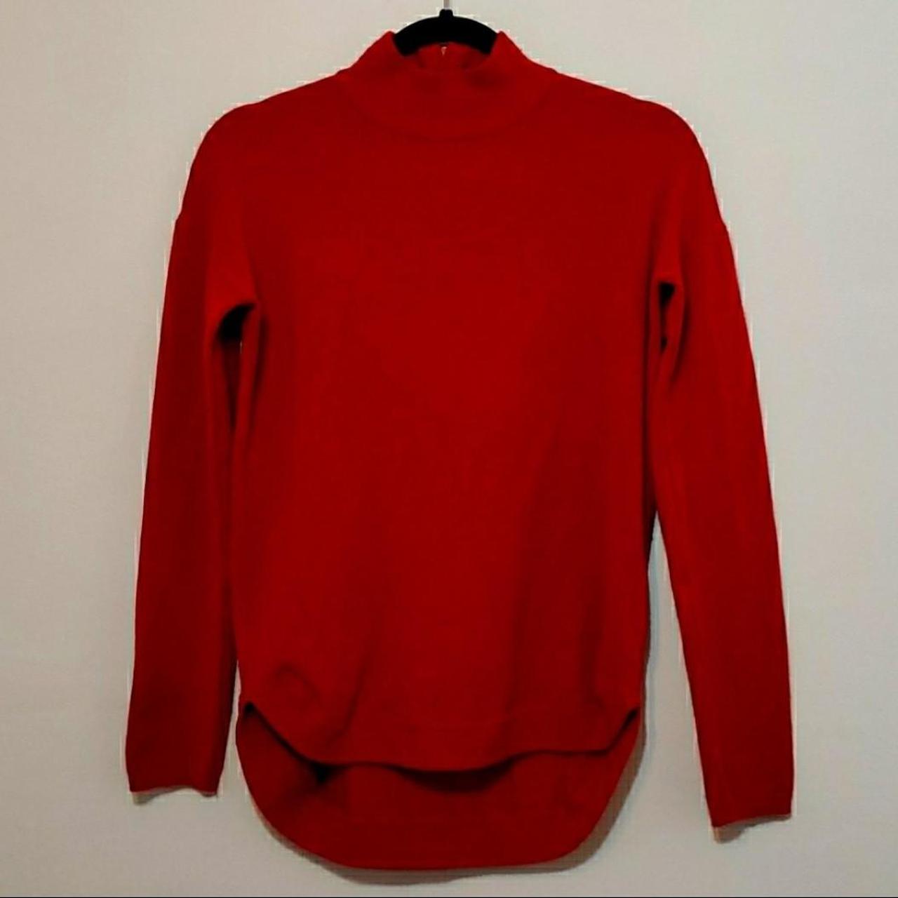 Turtleneck with zipper on sale back