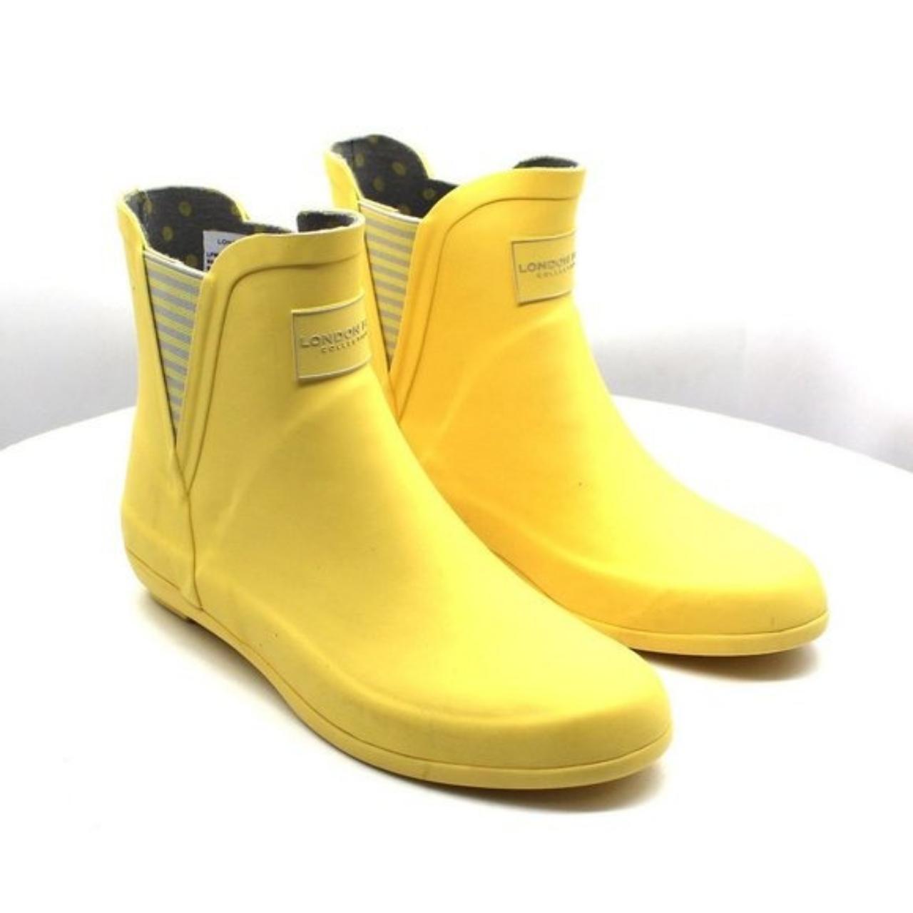 London Fog Women's Yellow Boots