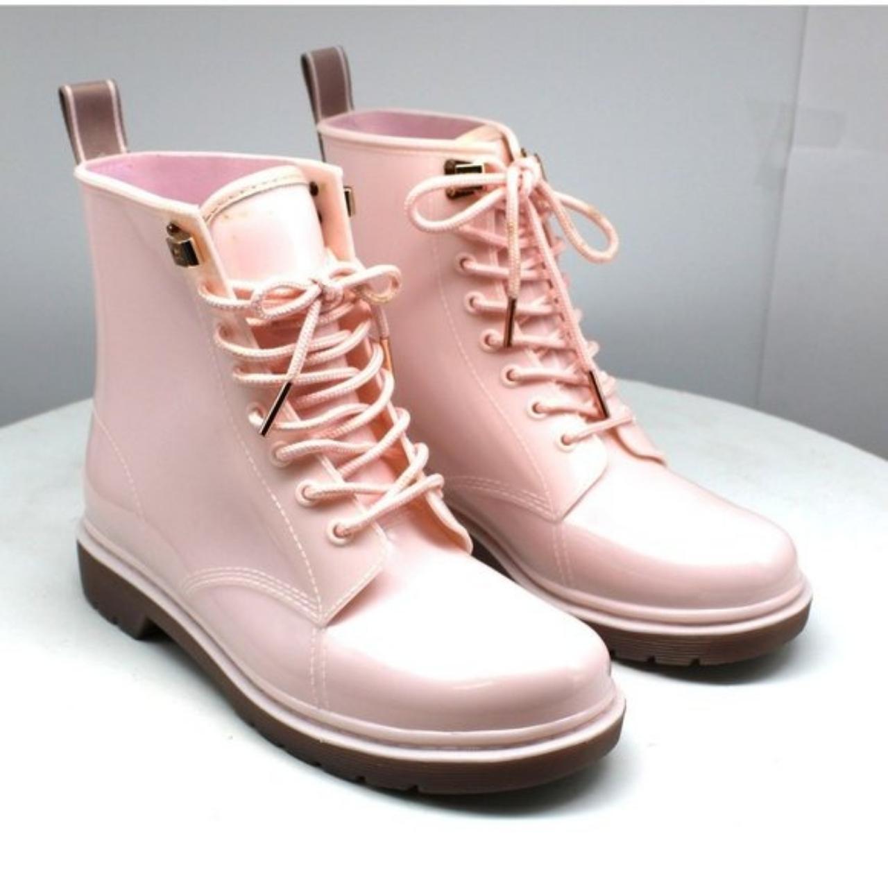 MICHAEL Michael Kors Women's Pink Boots | Depop