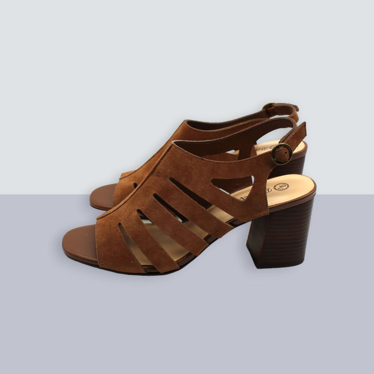 Bella Vita Women's Brown Sandals (5)