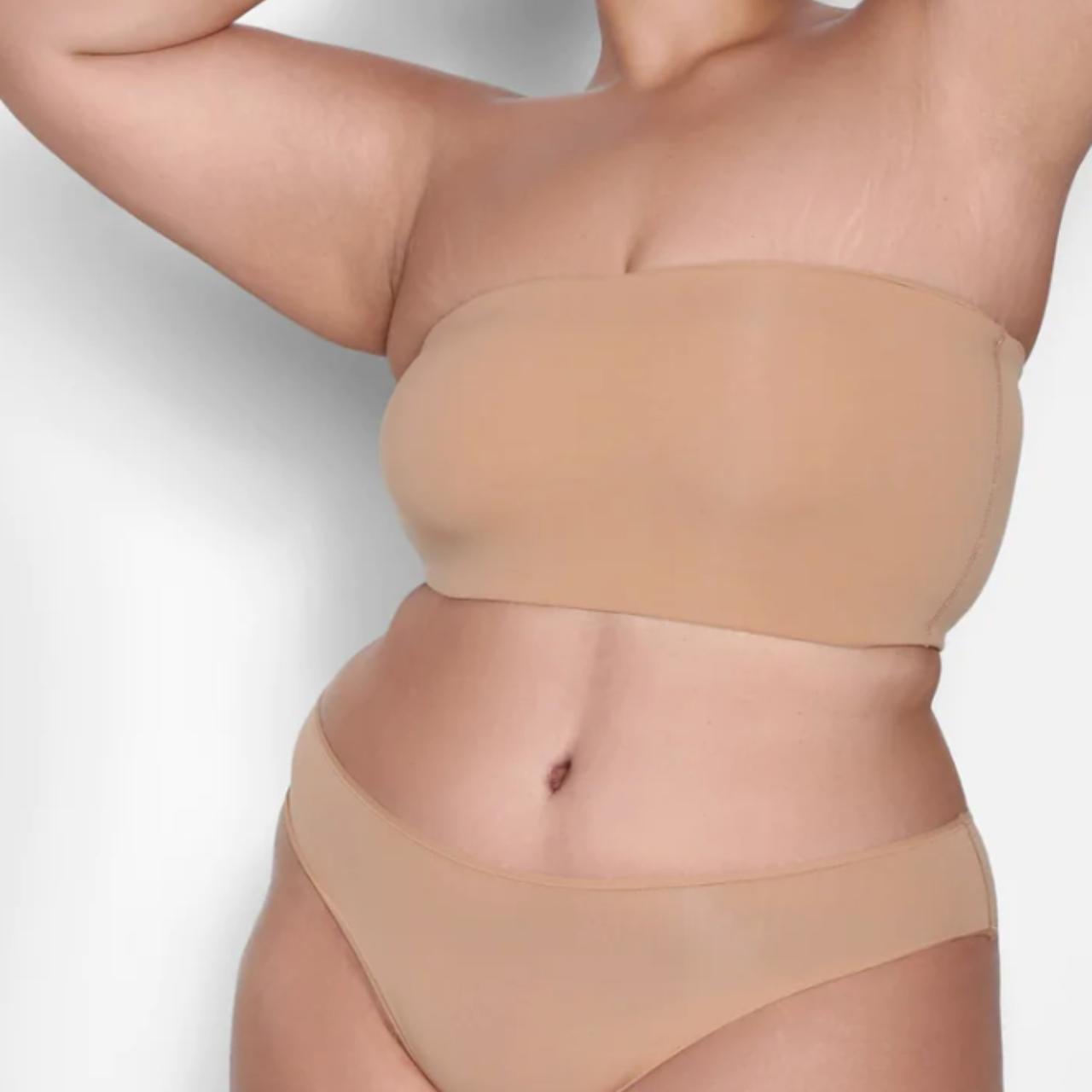 skims-bandeau-strapless-bra-depop