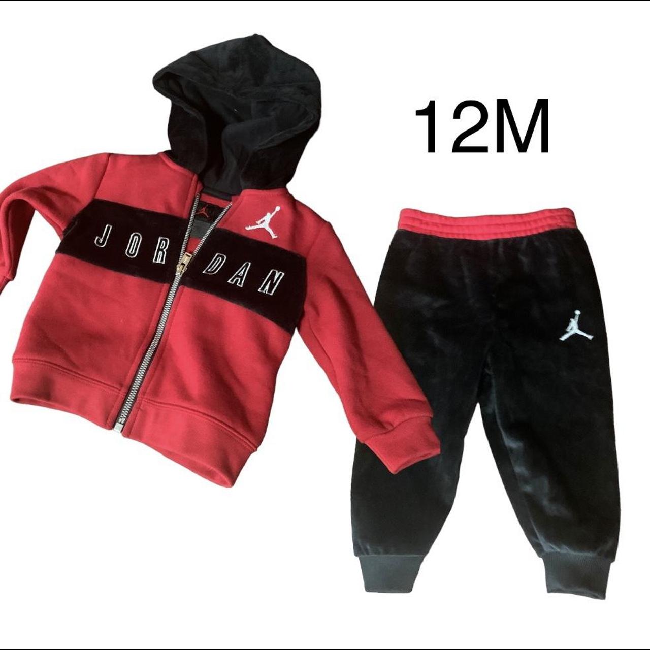 Air Jordan Sweatsuit size