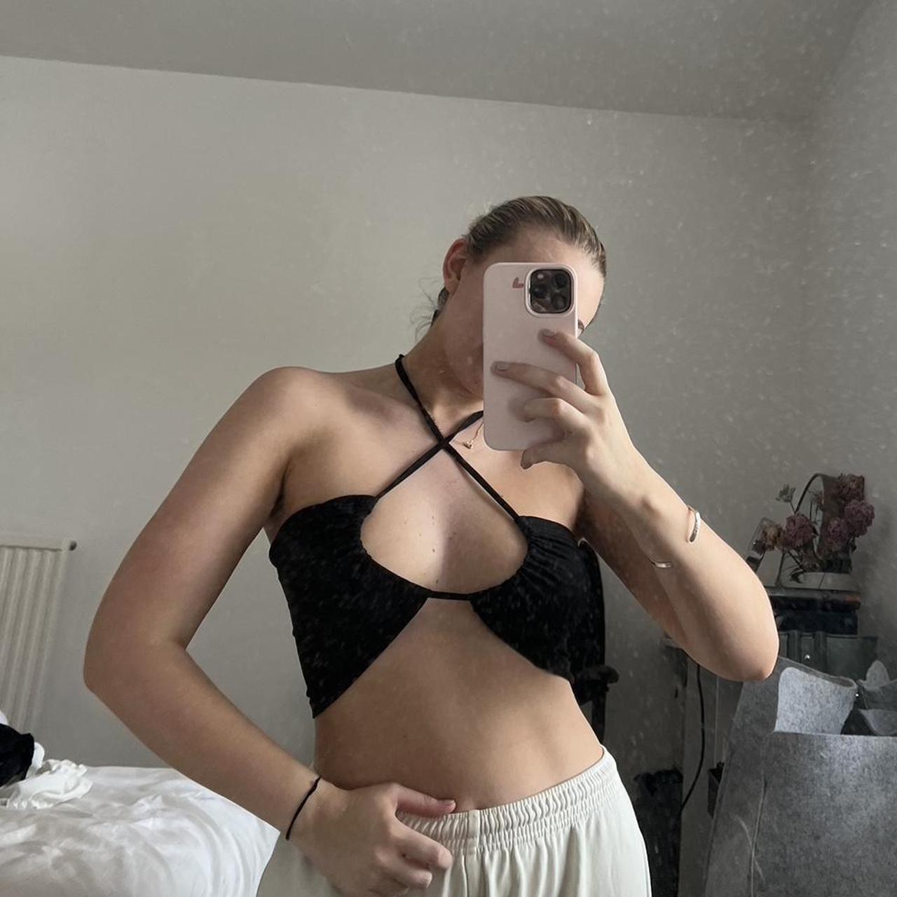 Cute halter neck tie top 1 perfect for uni nights... - Depop
