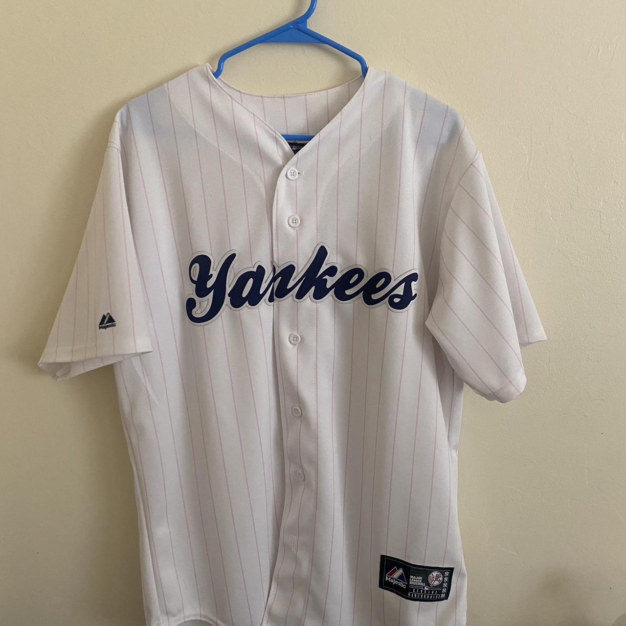 MLB New York Yankees women's jersey No flaws and - Depop