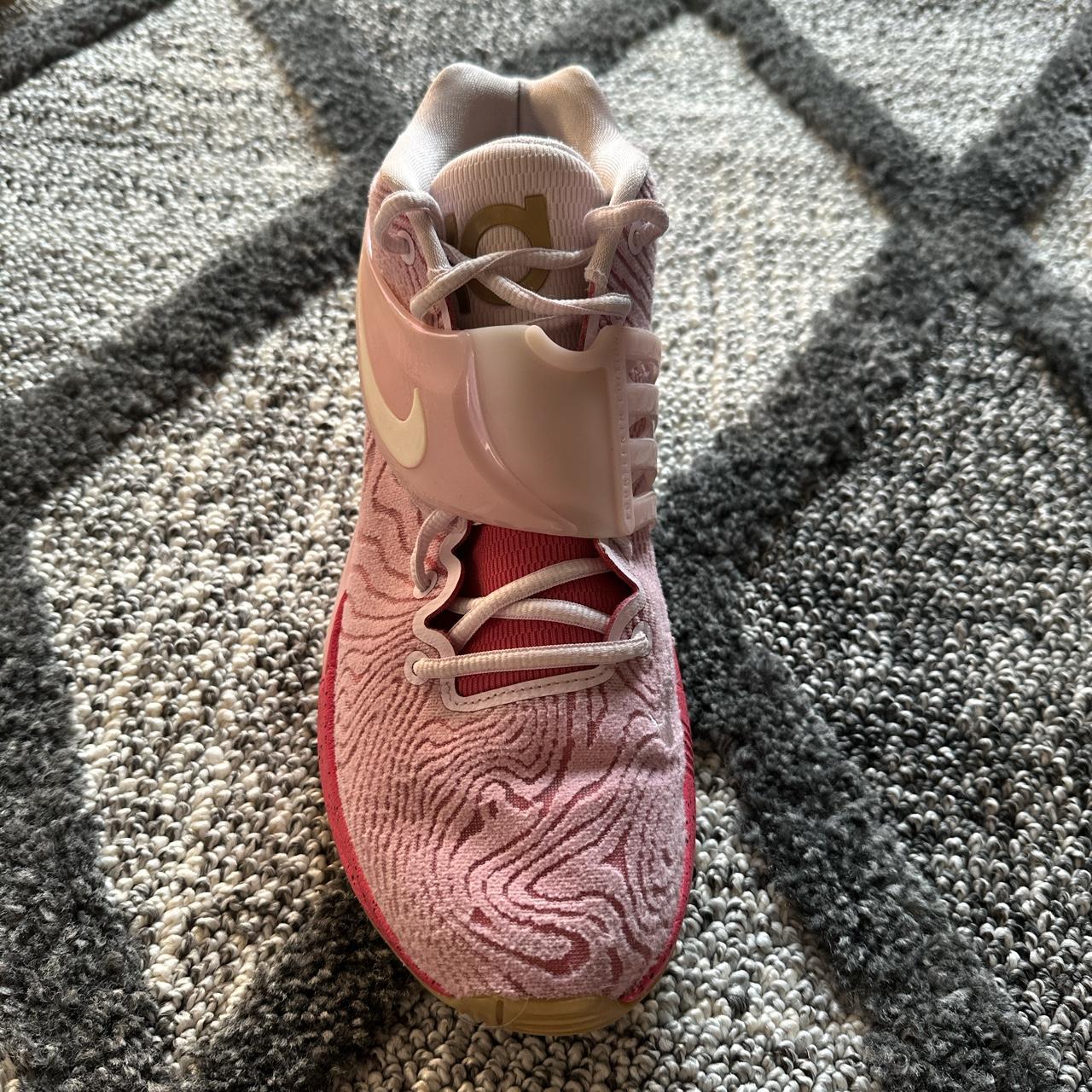 KD 14 AUNT PEARL SIZE 10.5 MENS WORN THREE TIMES NO... Depop