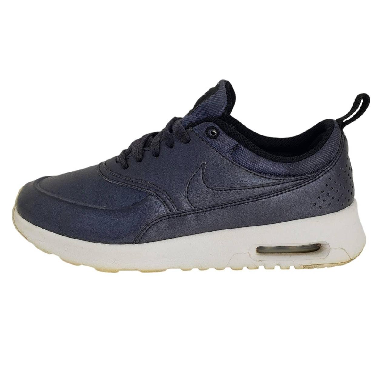 Nike air max thea hotsell metallic navy