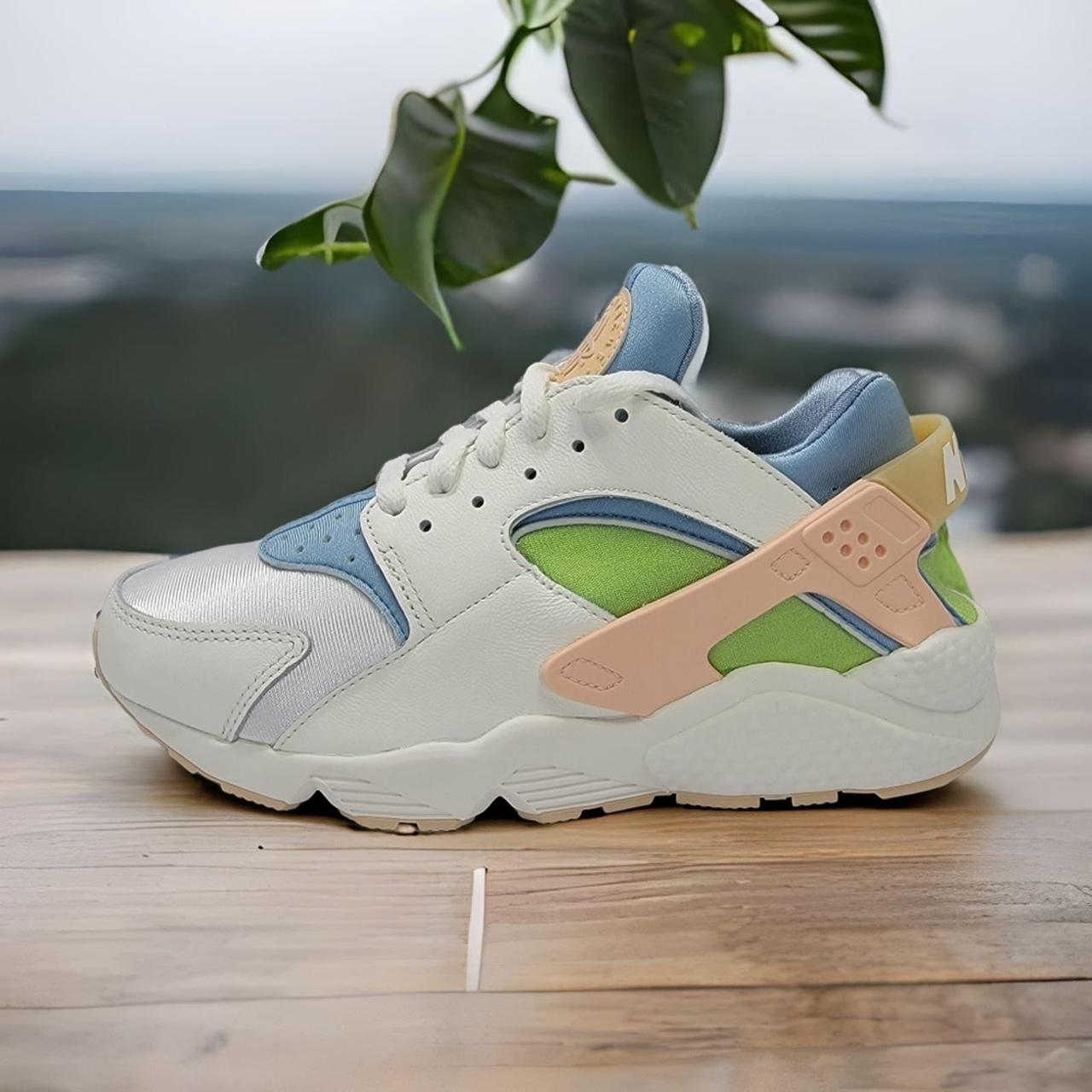 Women's shop huarache trainers