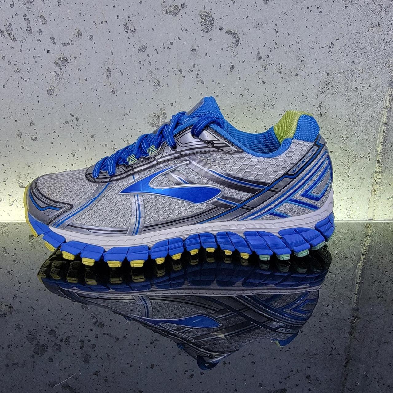 Brooks Adrenaline GTS 15 Women s Running Shoes Size. Depop