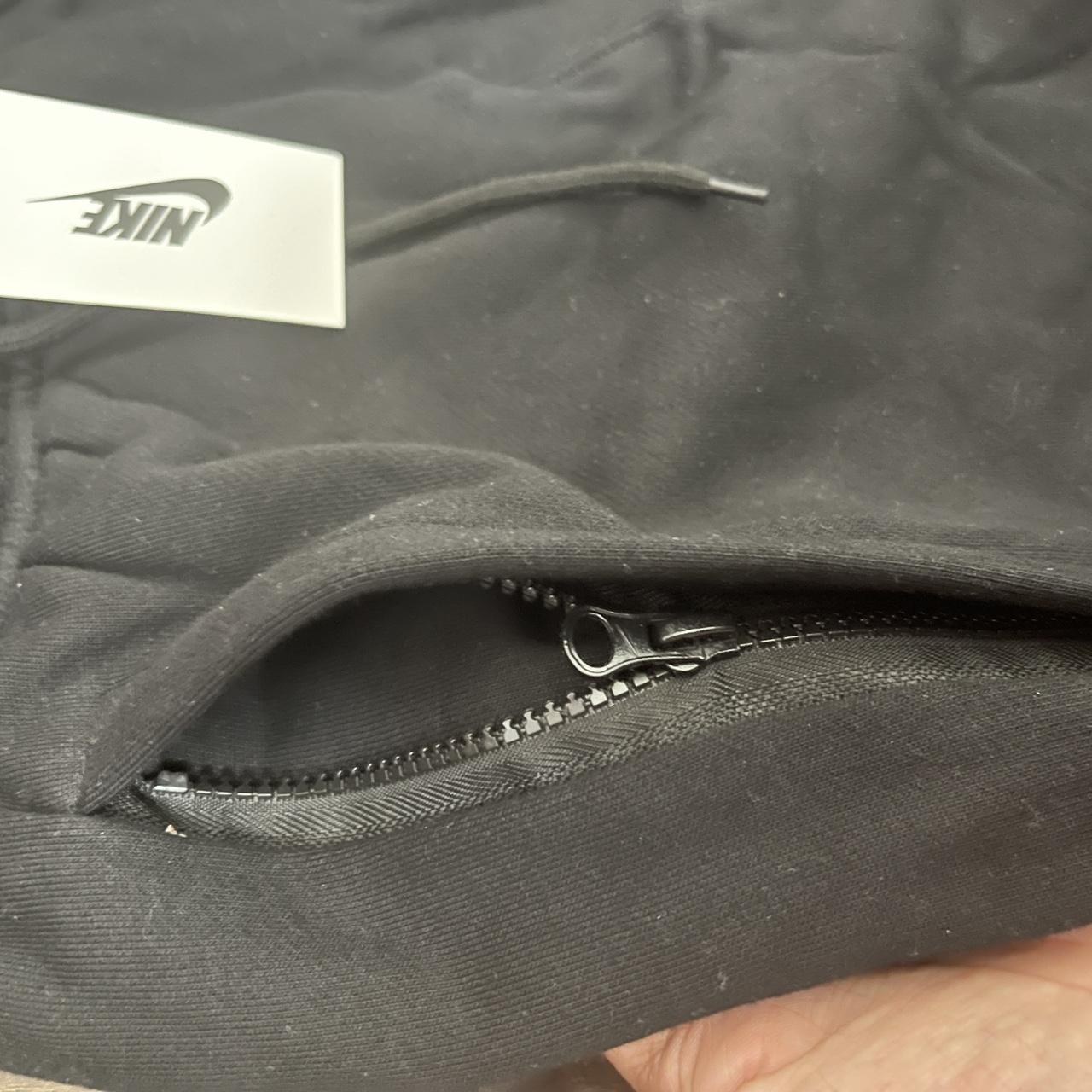 mens nike joggers small tall