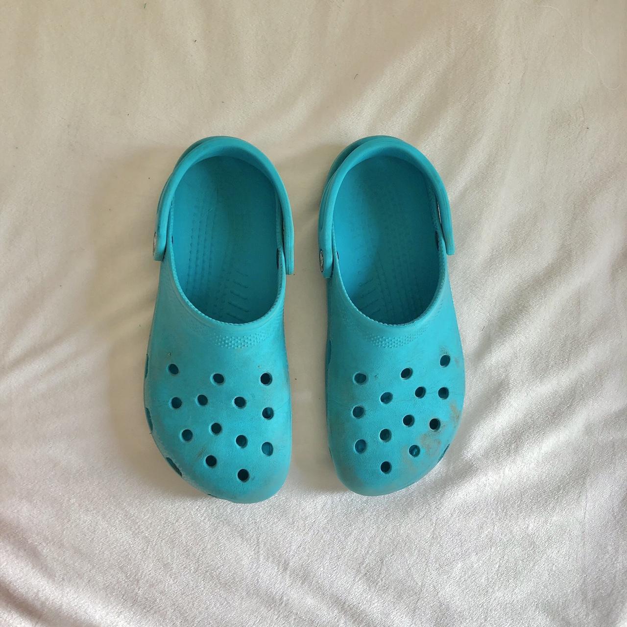 Tropical on sale blue crocs