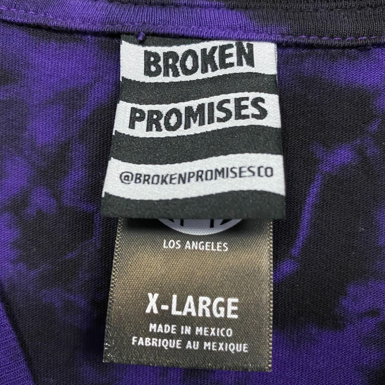 Zumiez Men's Purple and Black Tshirt Depop