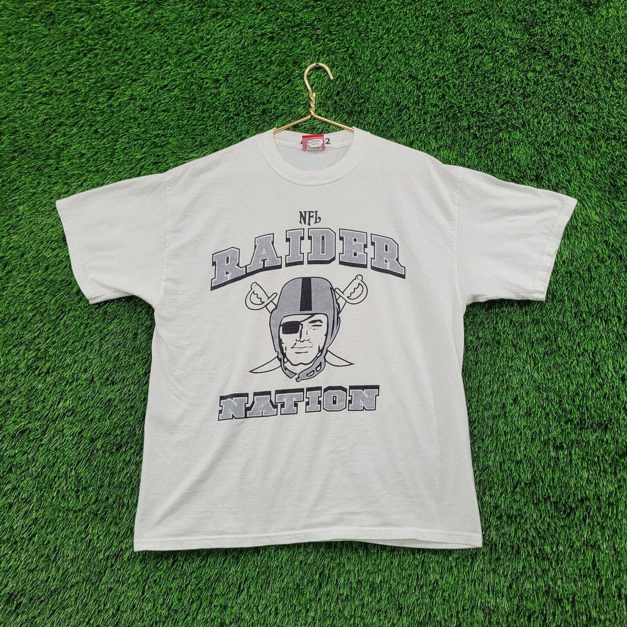 Oakland Raiders T-Shirt, Medium