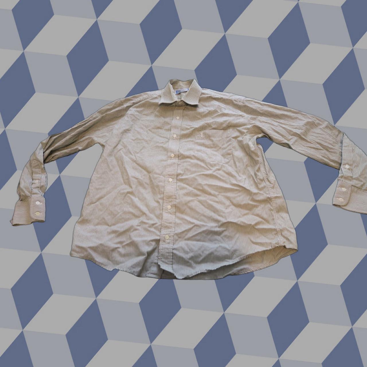 Vintage Men's T-shirt - Green – VTG Yves Saint La… - image 1