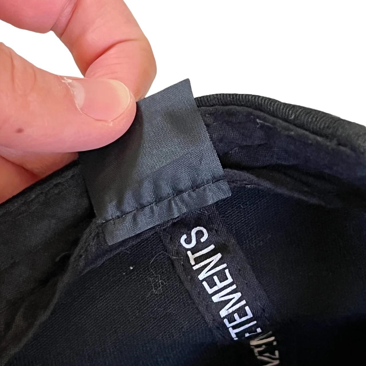 岩田着【 VETEMENTS 】Genetically Modified Cap-