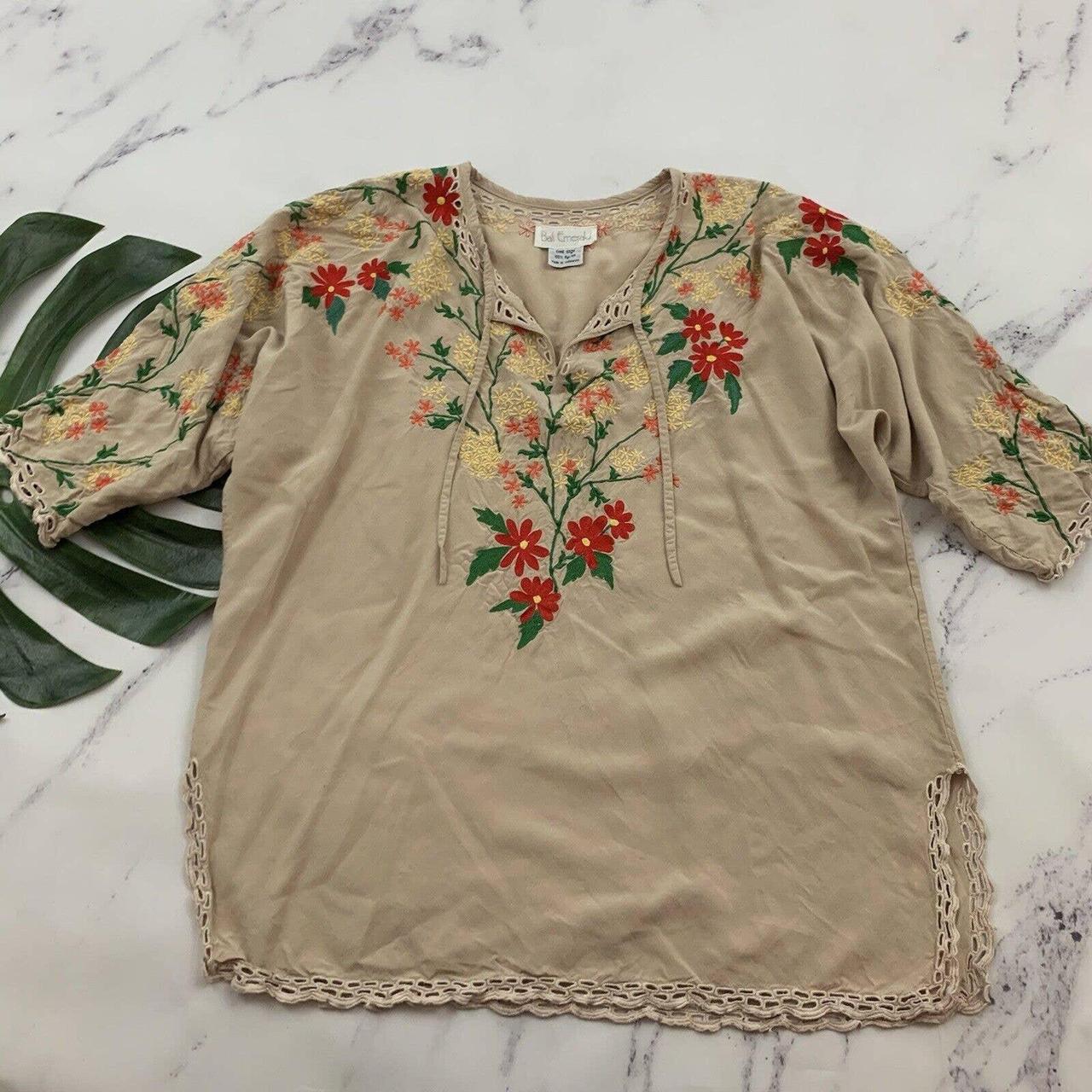 Bali Emerald women's vintage tan and colorful floral... - Depop