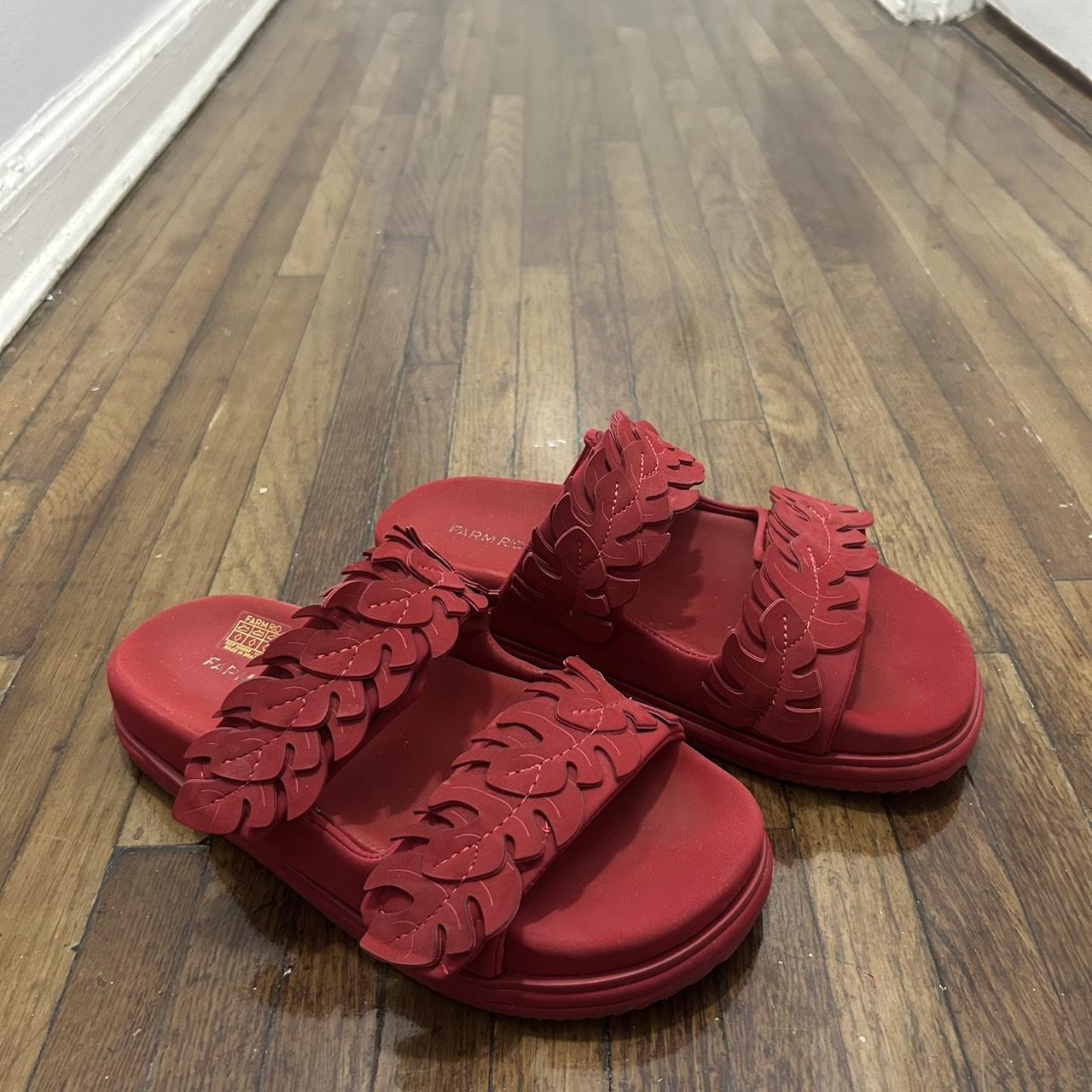 item listed by larissatt
