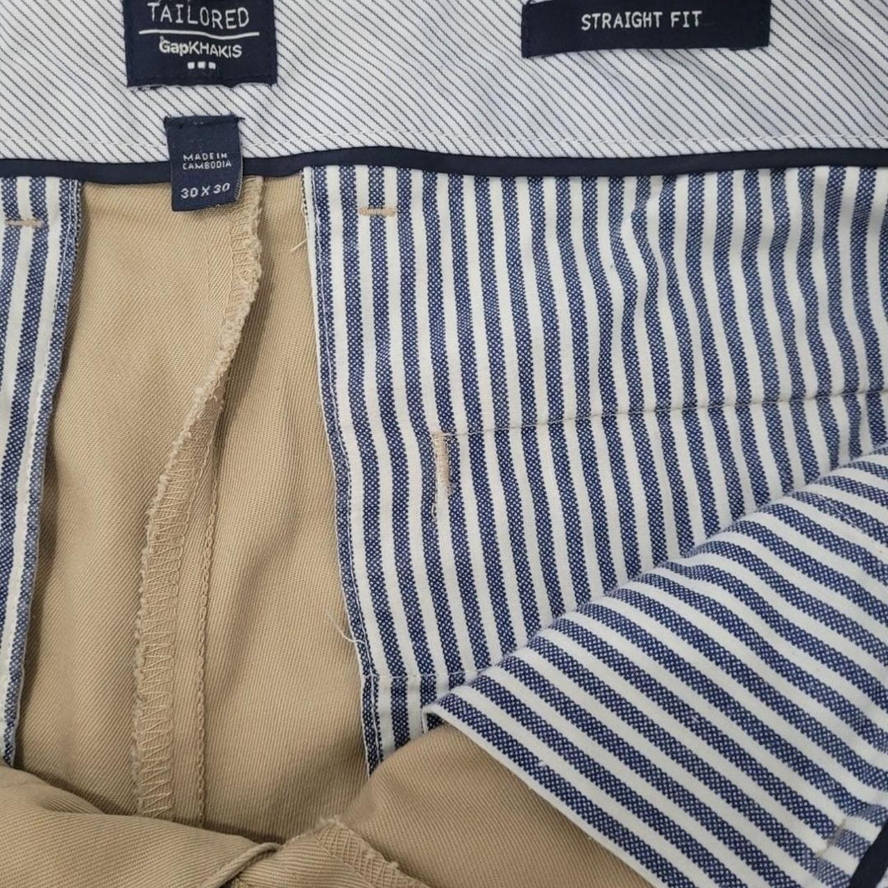 Gap khakis tailored hot sale straight fit